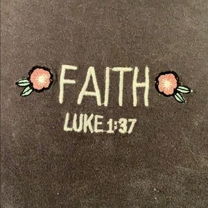 Vibe N “faith” tee